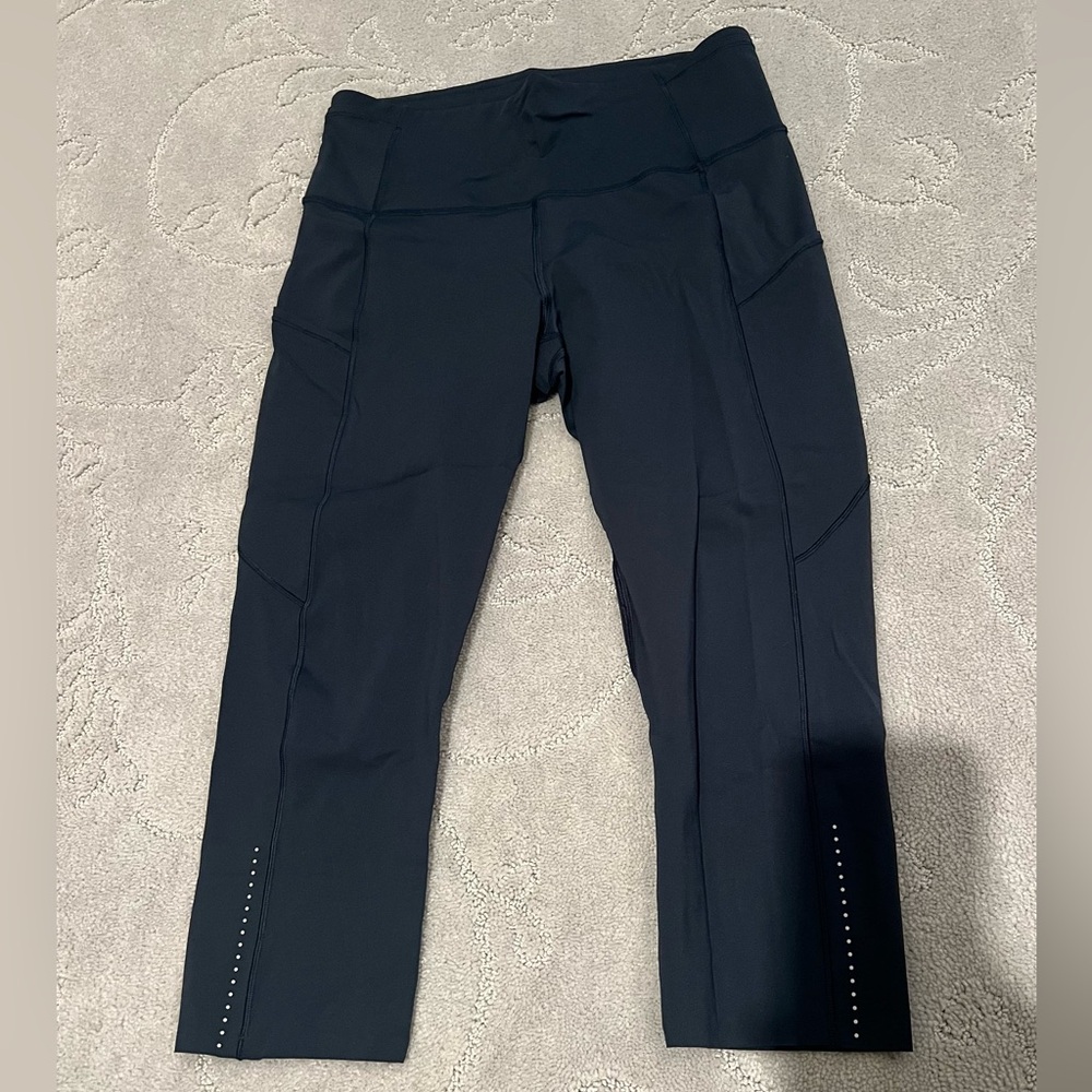 Lululemon cropped legging